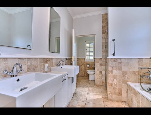 2 BEDROOM RETIREMENT UNIT FOR SALE IN WATERFALL HILLS MATURE LIFESTYLE ESTATE